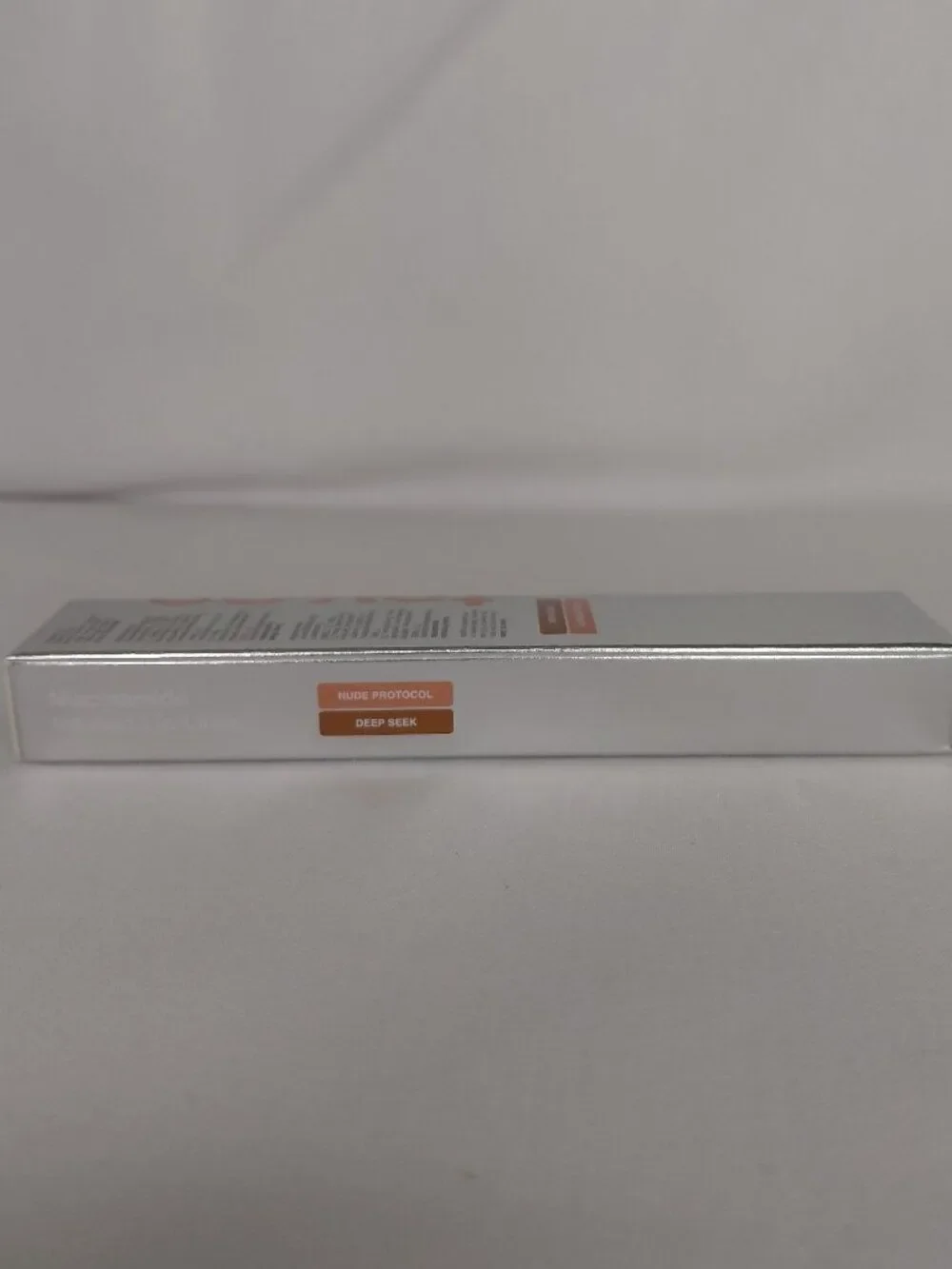 Toyfactory - Nialip Lip Liner in Nude Protocol + Deep Seek